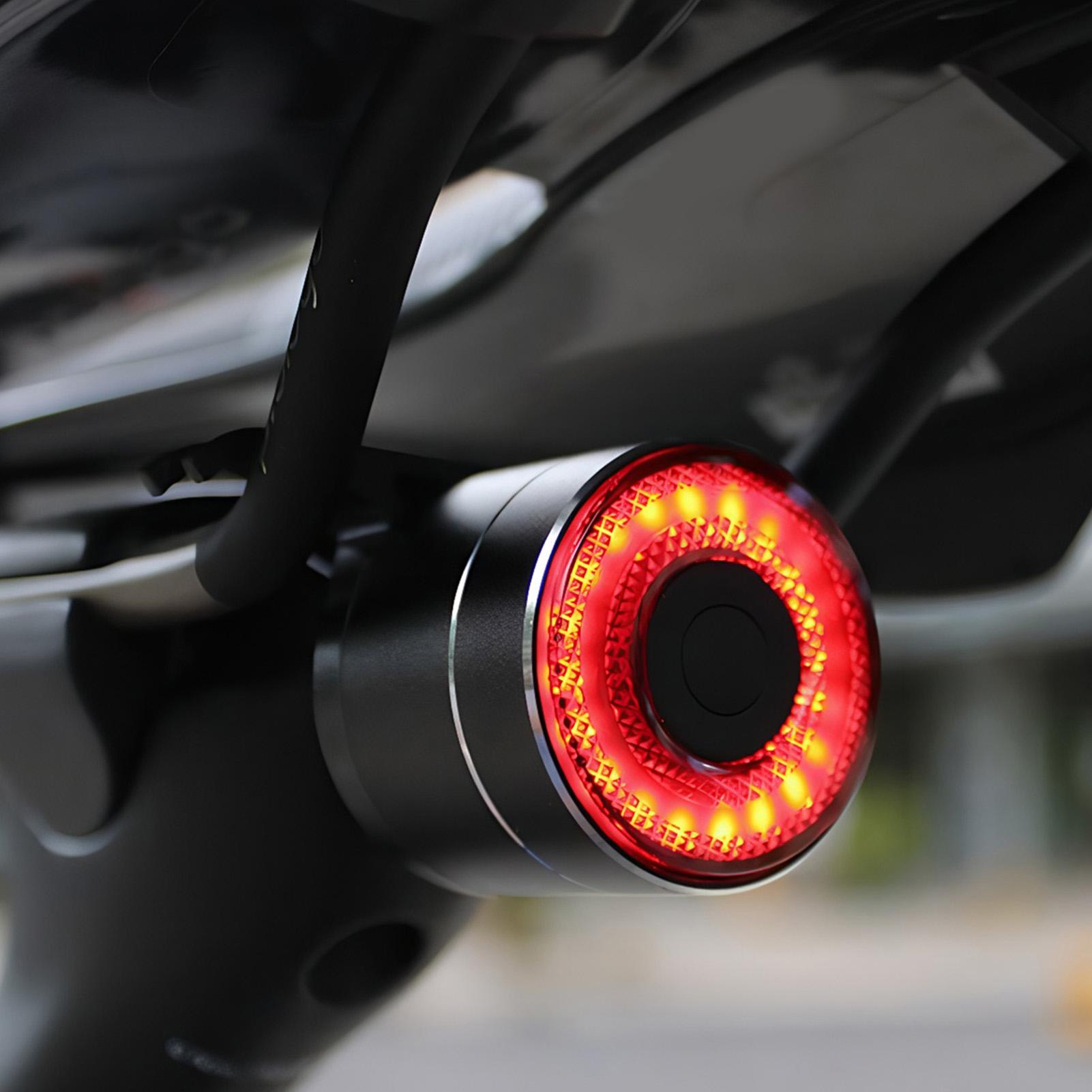 Cycling For Commute - Feu arrière de vélo intelligent, feu
